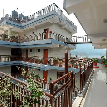 Hotel Peace Plaza Pokhara Exterior foto