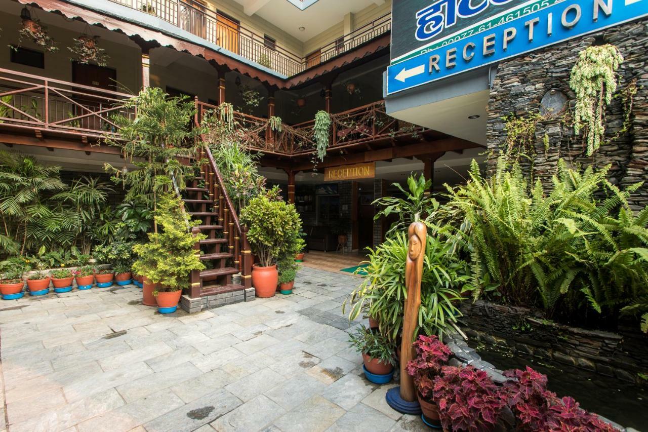 Hotel Peace Plaza Pokhara Exterior foto